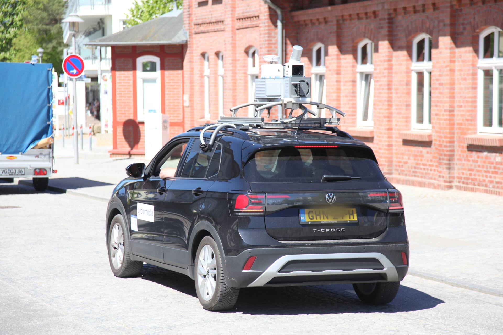 Mysteriöses Kamera-Auto auf Usedom unterwegs: Was hinter den Fahrten wirklich steckt
