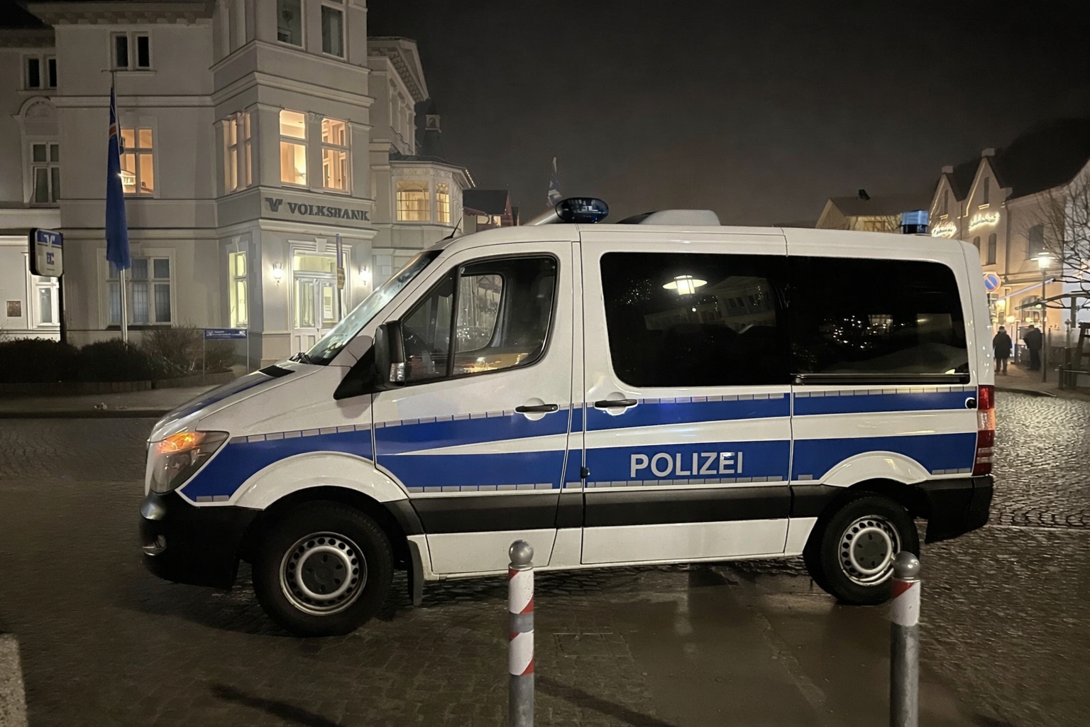 Silvester in Zinnowitz: Mann in psychischem Ausnahmezustand sorgt für ...