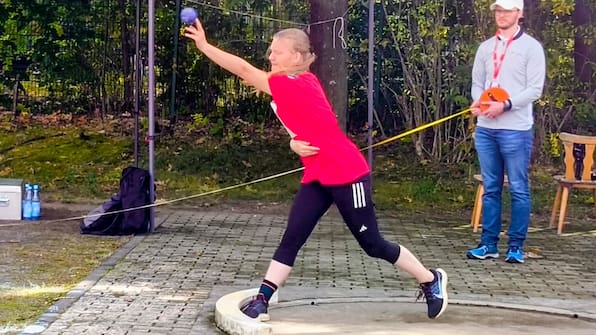 Schweriner Para-Sportlerin (15) holt vier Deutsche Meistertitel Trotz offenem Rücken